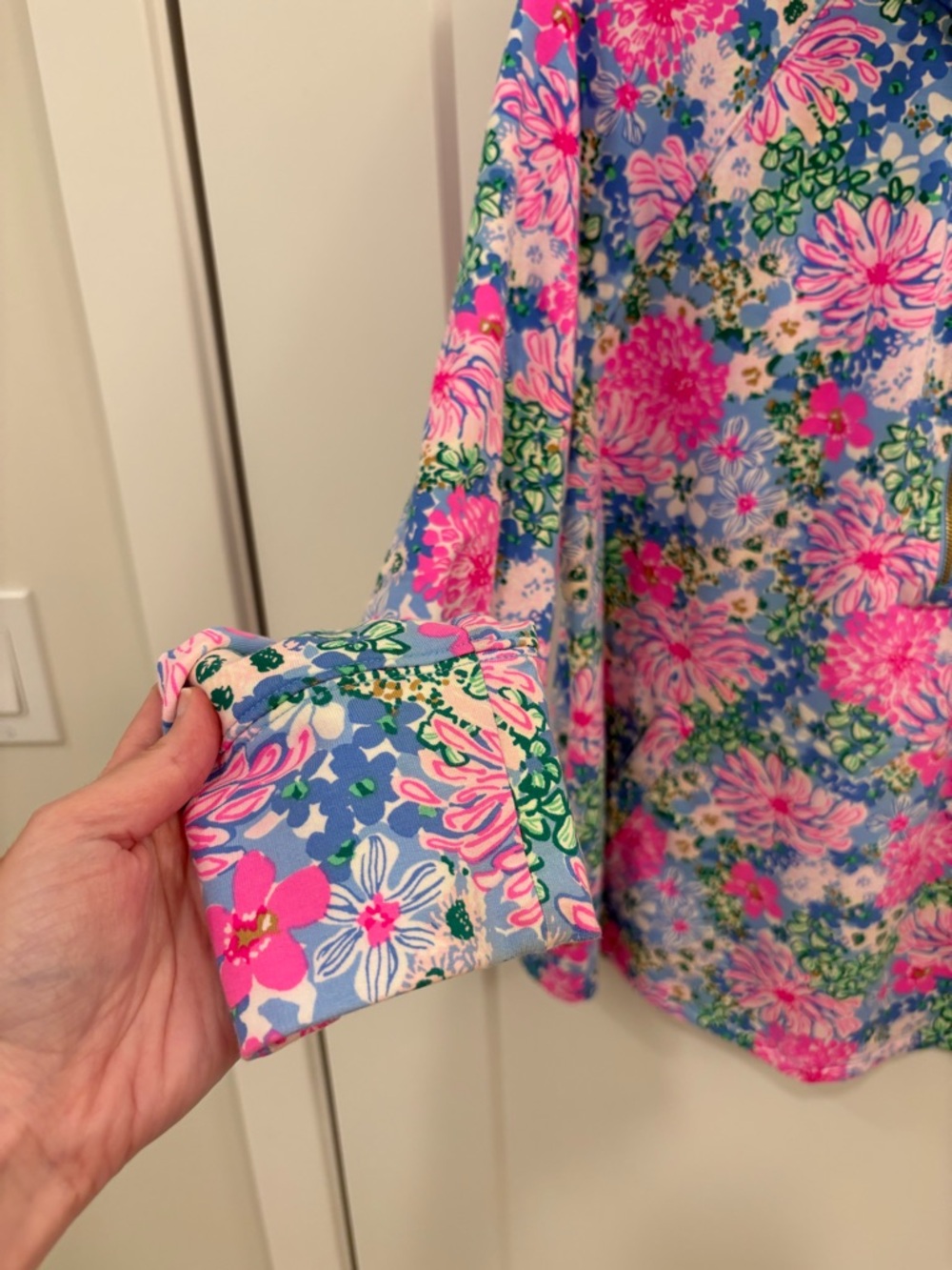Lilly Pulitzer Melena UPF 50+ Quarter Zip Popover in Multi Lil Soirée All Day L - Picture 5 of 13